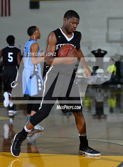 Thumbnail 2 in Etiwanda vs. Centennial (The Classic at Damien) photogallery.