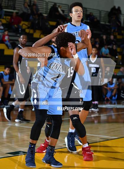 Thumbnail 1 in Etiwanda vs. Centennial (The Classic at Damien) photogallery.