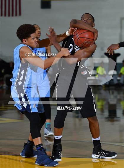 Thumbnail 1 in Etiwanda vs. Centennial (The Classic at Damien) photogallery.