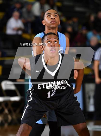 Thumbnail 1 in Etiwanda vs. Centennial (The Classic at Damien) photogallery.