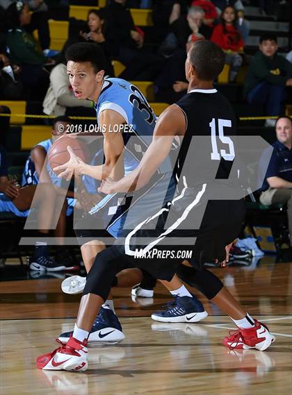 Thumbnail 3 in Etiwanda vs. Centennial (The Classic at Damien) photogallery.