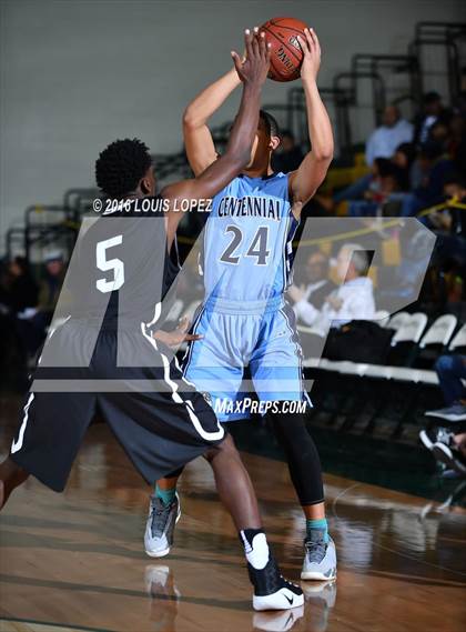 Thumbnail 3 in Etiwanda vs. Centennial (The Classic at Damien) photogallery.