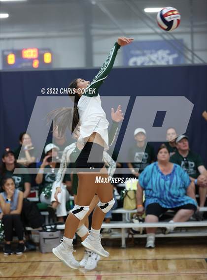 Thumbnail 2 in Canterbury vs Pine Crest (Nike Tournament of Champions) photogallery.