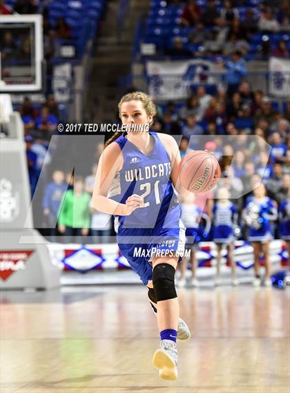 Thumbnail 2 in Quitman vs. Hector (AAA 2A Final) photogallery.