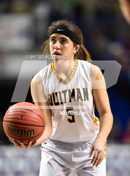 Thumbnail 2 in Quitman vs. Hector (AAA 2A Final) photogallery.