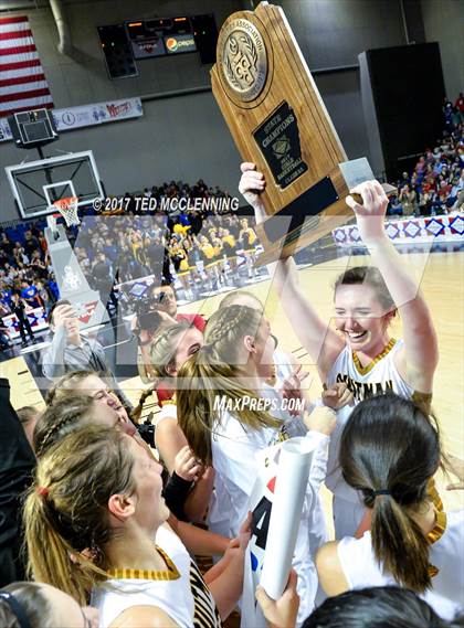 Thumbnail 2 in Quitman vs. Hector (AAA 2A Final) photogallery.