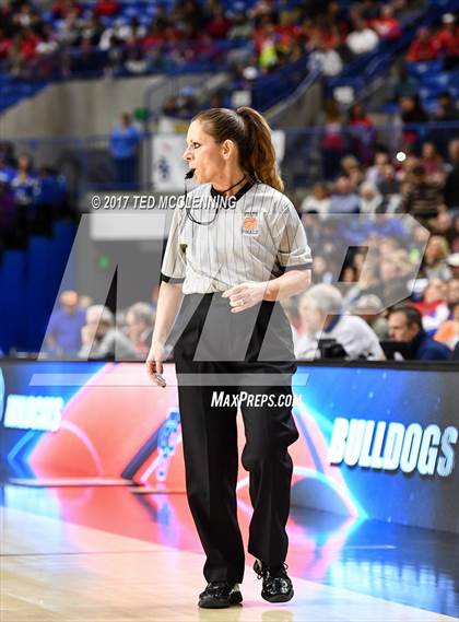 Thumbnail 1 in Quitman vs. Hector (AAA 2A Final) photogallery.