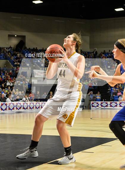 Thumbnail 2 in Quitman vs. Hector (AAA 2A Final) photogallery.