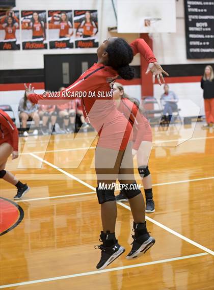 Thumbnail 2 in Brazos vs Boling photogallery.