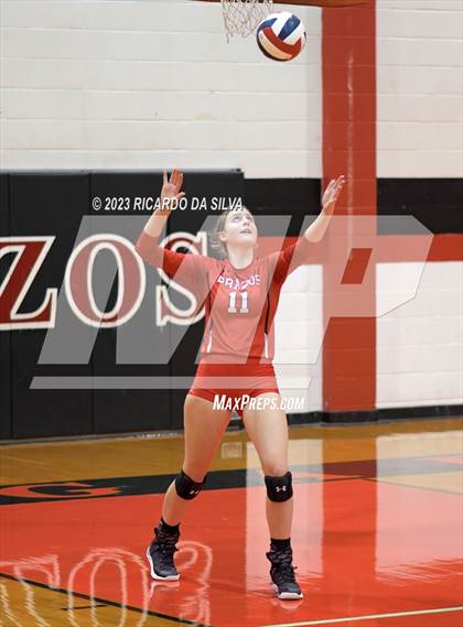 Thumbnail 2 in Brazos vs Boling photogallery.