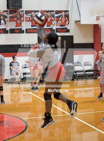 Thumbnail 1 in Brazos vs Boling photogallery.