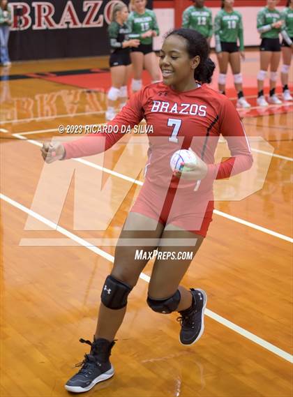 Thumbnail 1 in Brazos vs Boling photogallery.