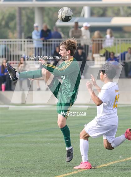Thumbnail 1 in El Toro vs. Edison (Hawks Invitational) photogallery.