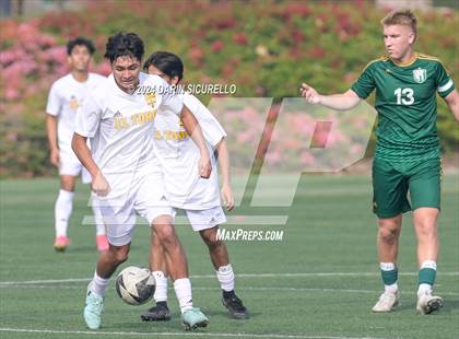 Thumbnail 3 in El Toro vs. Edison (Hawks Invitational) photogallery.