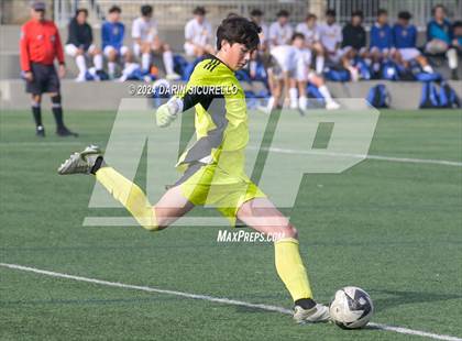 Thumbnail 3 in El Toro vs. Edison (Hawks Invitational) photogallery.