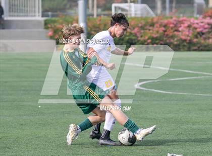 Thumbnail 2 in El Toro vs. Edison (Hawks Invitational) photogallery.