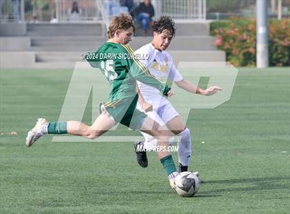 Thumbnail 1 in El Toro vs. Edison (Hawks Invitational) photogallery.