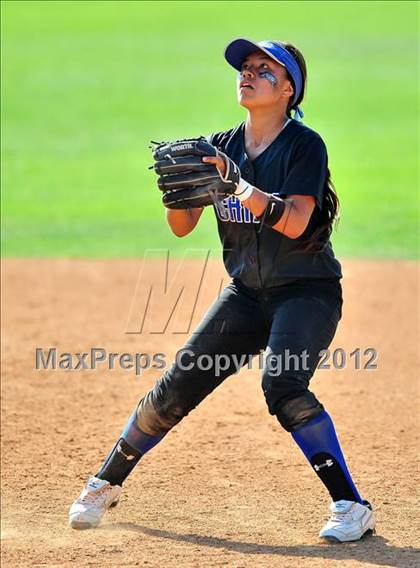 Thumbnail 3 in Chino vs. Don Lugo (CIF SS D2 Final) photogallery.