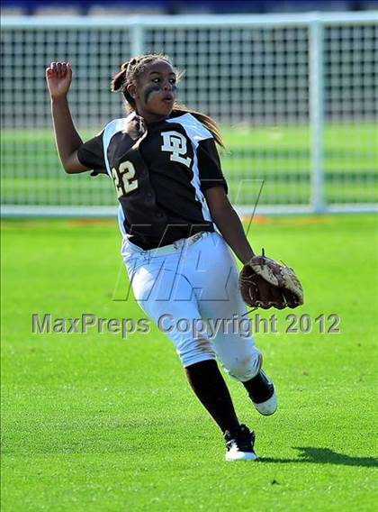 Thumbnail 1 in Chino vs. Don Lugo (CIF SS D2 Final) photogallery.