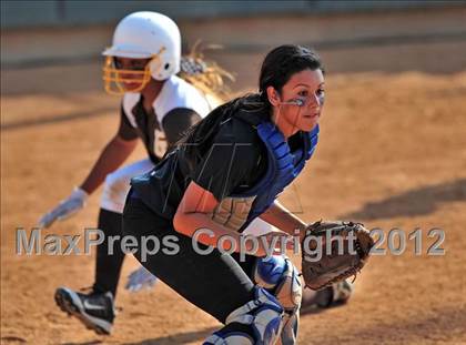 Thumbnail 3 in Chino vs. Don Lugo (CIF SS D2 Final) photogallery.