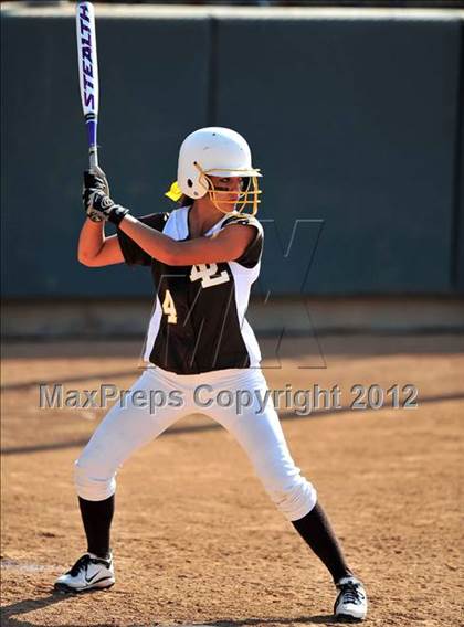 Thumbnail 3 in Chino vs. Don Lugo (CIF SS D2 Final) photogallery.