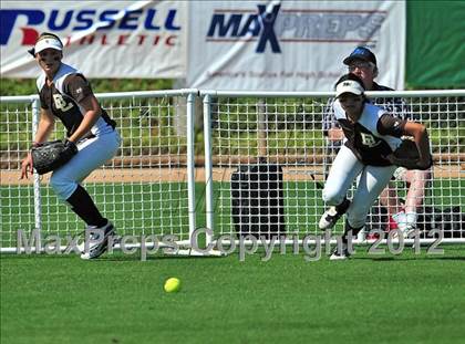 Thumbnail 3 in Chino vs. Don Lugo (CIF SS D2 Final) photogallery.