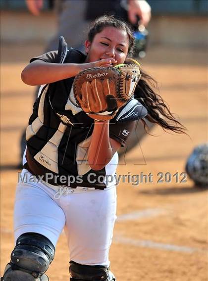 Thumbnail 1 in Chino vs. Don Lugo (CIF SS D2 Final) photogallery.