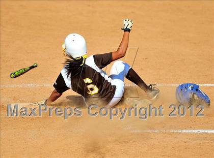 Thumbnail 2 in Chino vs. Don Lugo (CIF SS D2 Final) photogallery.