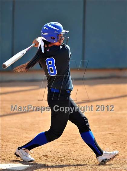 Thumbnail 2 in Chino vs. Don Lugo (CIF SS D2 Final) photogallery.