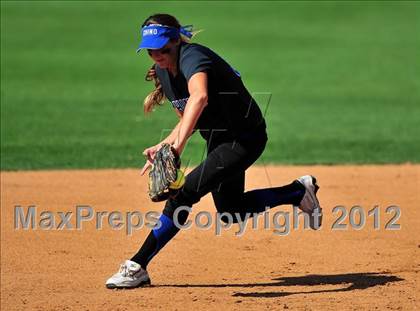 Thumbnail 3 in Chino vs. Don Lugo (CIF SS D2 Final) photogallery.