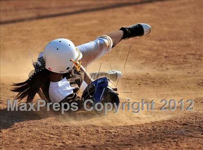 Thumbnail 2 in Chino vs. Don Lugo (CIF SS D2 Final) photogallery.