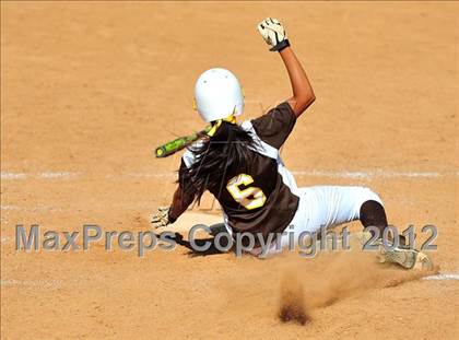 Thumbnail 3 in Chino vs. Don Lugo (CIF SS D2 Final) photogallery.