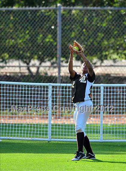 Thumbnail 1 in Chino vs. Don Lugo (CIF SS D2 Final) photogallery.