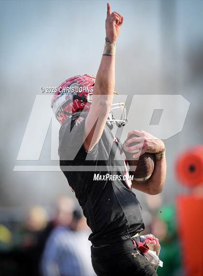 Thumbnail 2 in Brown County vs Calhoun/Brussels (IHSA 1A State Semifinal) photogallery.