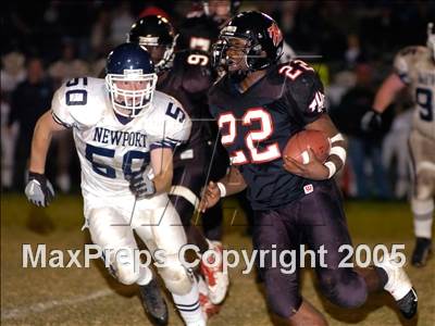 Thumbnail 3 in Newport Harbor vs. Tustin (D6 Semifinal) photogallery.