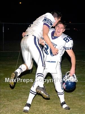 Thumbnail 2 in Newport Harbor vs. Tustin (D6 Semifinal) photogallery.