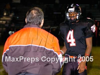 Thumbnail 2 in Newport Harbor vs. Tustin (D6 Semifinal) photogallery.