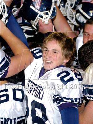 Thumbnail 3 in Newport Harbor vs. Tustin (D6 Semifinal) photogallery.