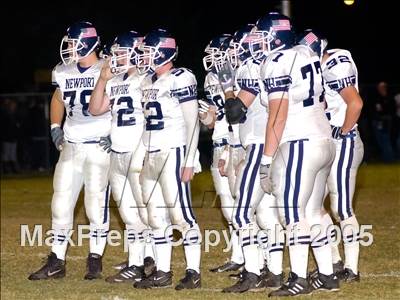Thumbnail 3 in Newport Harbor vs. Tustin (D6 Semifinal) photogallery.