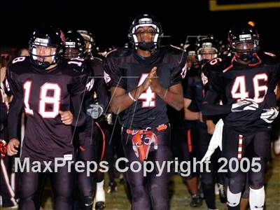 Thumbnail 2 in Newport Harbor vs. Tustin (D6 Semifinal) photogallery.