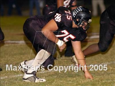 Thumbnail 2 in Newport Harbor vs. Tustin (D6 Semifinal) photogallery.