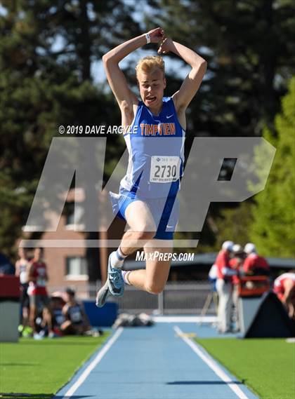 Thumbnail 2 in BYU Invitational photogallery.