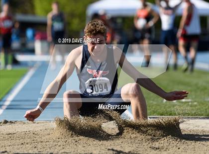 Thumbnail 2 in BYU Invitational photogallery.
