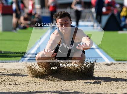 Thumbnail 2 in BYU Invitational photogallery.