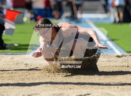 Thumbnail 1 in BYU Invitational photogallery.