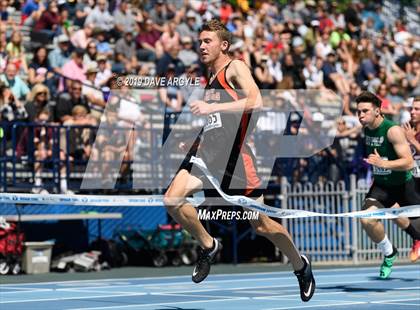 Thumbnail 2 in BYU Invitational photogallery.