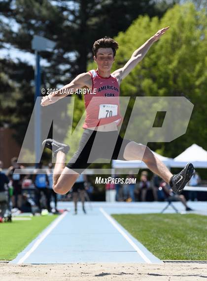 Thumbnail 2 in BYU Invitational photogallery.