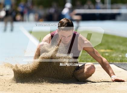 Thumbnail 1 in BYU Invitational photogallery.