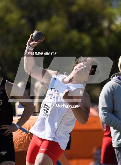 Thumbnail 3 in BYU Invitational photogallery.