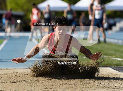 Thumbnail 3 in BYU Invitational photogallery.